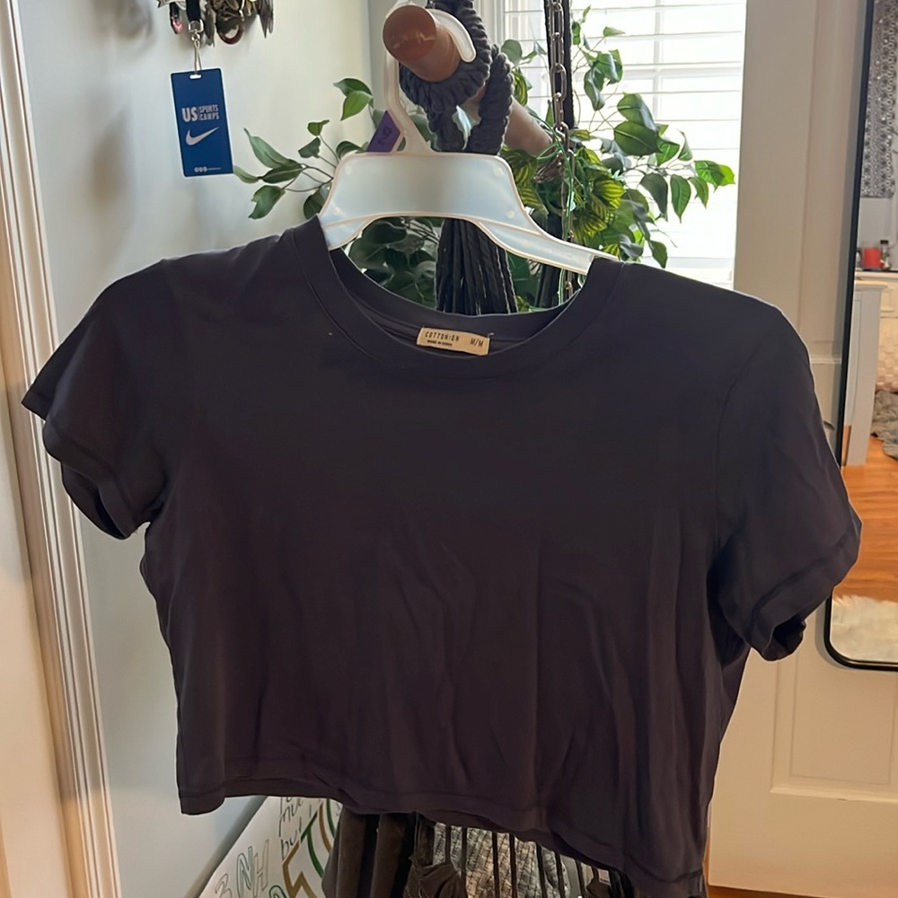 cotton on cropped tee